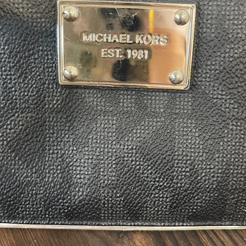 Michael Kors Jet Set Coin Purse Card Wallet like new condition